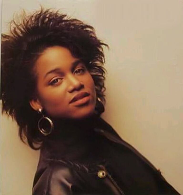 d09021e48441412fb6e00f146135ed83